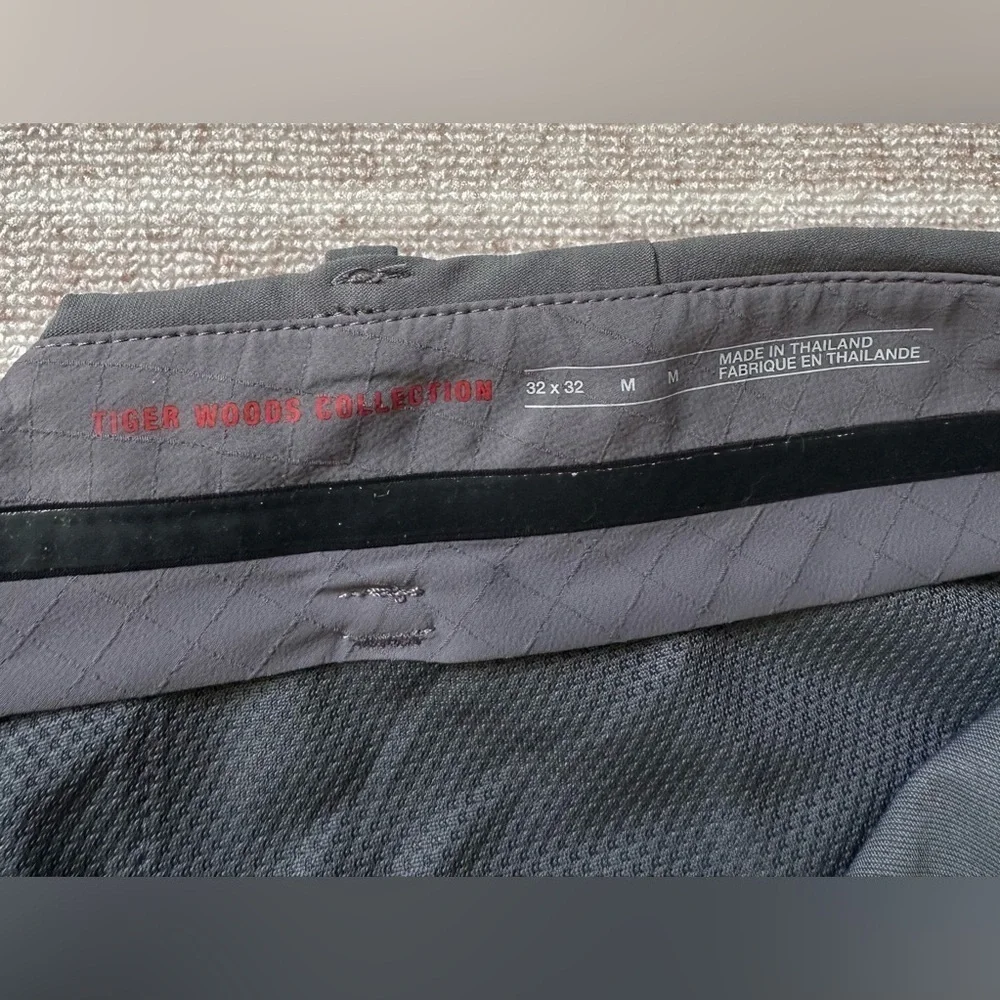 Nike Dri-Fit Tiger Woods Collection Pleated Pants 32x32 M Grey Golf performance